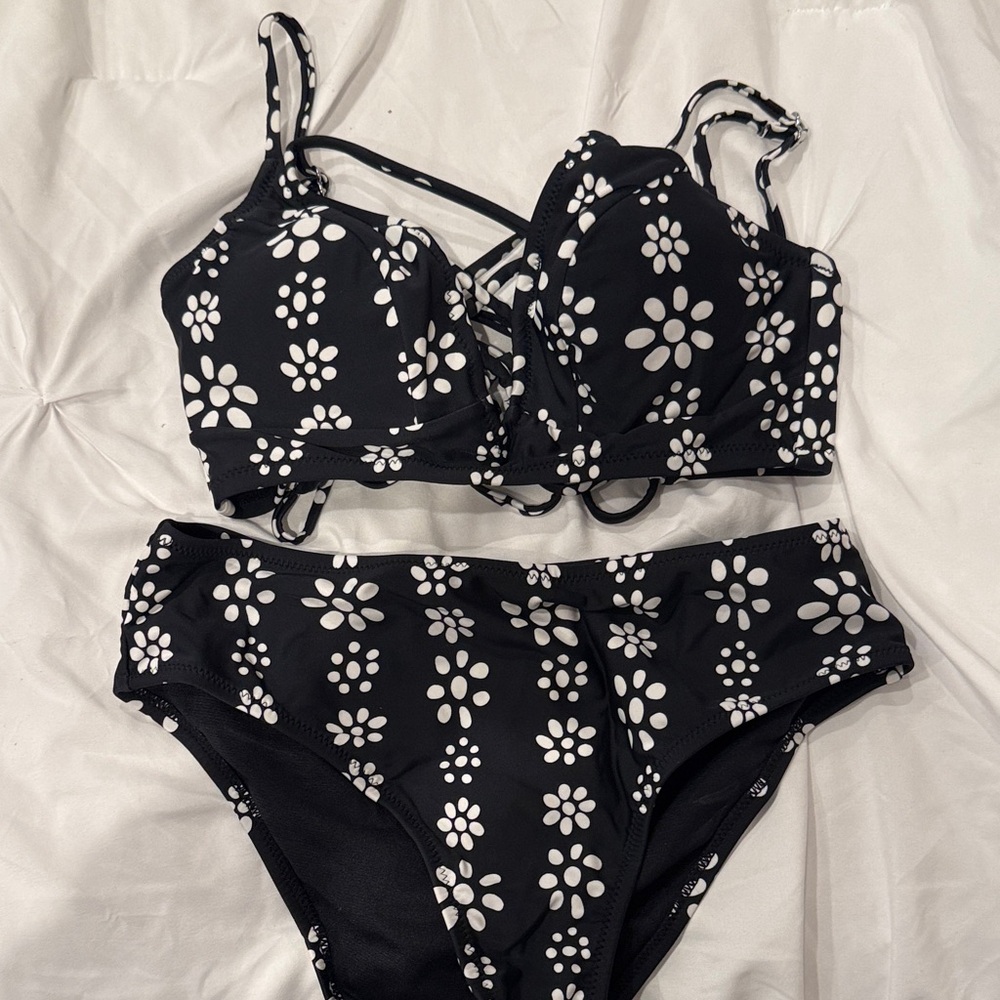 Black and White Floral Bikini Set